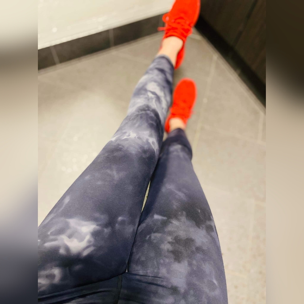 ZYIA Brilliant Hendrix leggings size 6-8 (Retired)